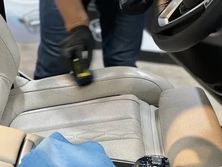 웅장한 BMW X7 맨하탄 그린 with 몬스터 디테일 스튜디오 신차패키지 (삼송 썬팅) / 고양 덕양구 원흥동