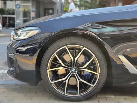 BMW 530i 환상의 찰떡궁합 하버캠프 세라믹본드로 시공완료! / 고양 덕양구 원흥동