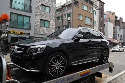 벤츠GLC300 하버캠프 고양삼송캠프의 프리미엄 일산신차패키지로~^^ / 고양 덕양구 원흥동