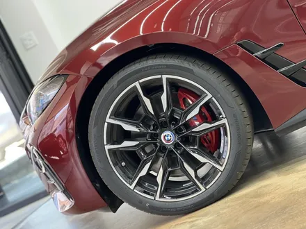 레이저 라이트 달린 BMW i4 M50 Pro 그란 쿠페 아벤츄린 레드, 하버캠프 세라믹 본드로 더욱 포스 있게 틴팅! (의정부 썬팅) / 고양 덕양구 원흥동