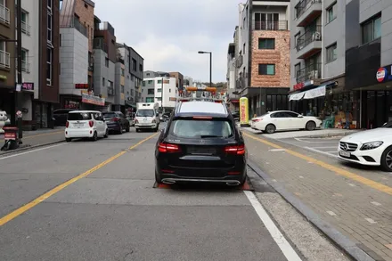 벤츠GLC300 하버캠프 고양삼송캠프의 프리미엄 일산신차패키지로~^^ / 고양 덕양구 원흥동