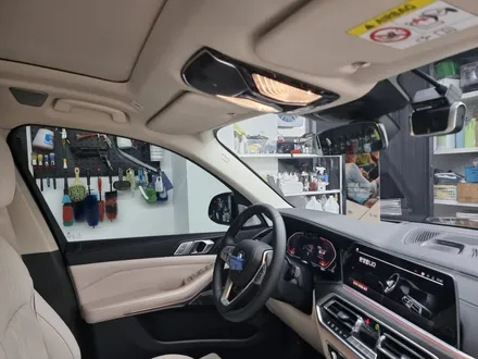 BMW X7 아틱그레이 / 하버캠프 고양 프리미엄 신차패키지! / 고양 덕양구 원흥동