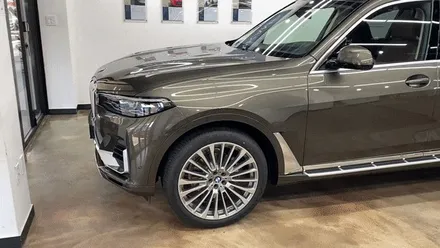 BMW X7 40i 맨하탄그린 하버캠프 세라믹본드와 유리막코팅으로 커버업! / 고양 덕양구 원흥동