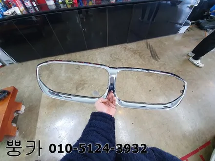 BMW 330E 그릴, 엠블럼 랩핑 (에이버리 옵시디언블랙) 구미랩핑 / 구미튜닝 / 경북랩핑 / 구미뿡카 / 구미 봉곡남로