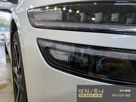 구미랩핑 제네시스 G80 RG3 페이스리프트 신차 출고 후 전면 앞범퍼, 본넷 ,생활부분 PPF 패키지로 차량을 더욱 안전하게! 추가로 루프스킨까지 / 구미 봉곡남로