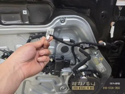 기아 모하비 더마스터 가공 매립 비노출 코더스 엠비언트 시공 순정 연동+무빙 구미뿡카 / 구미 봉곡남로