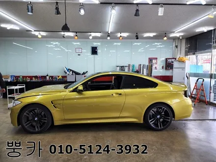 BMW M4 사틴블랙 전체랩핑 (에이버리) / 구미 봉곡남로