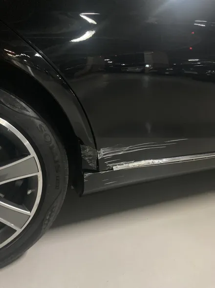 벤츠 S350 (조수석 후도어 펜더 스태프 판금 도색 ) 판교 자동차 외형복원 (백현동, 분당, 판교) / 경기 성남