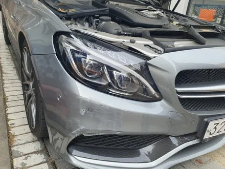 벤츠 C63 AMG (범퍼 보수 도색) 판교 자동차 외형복원 (백현동, 분당, 판교) / 경기 성남
