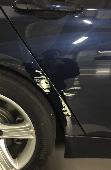분당 BMW 복원 수리 320i 후도어 스크래치 도색 완벽 시공 / 경기 성남
