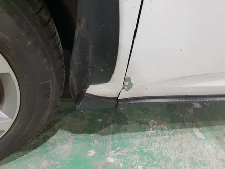 분당 수입차 수리 전문점 렉서스 NX300h 도어 휀다 연석으로 인한 손상 자차 보험 완벽 복원 / 경기 성남