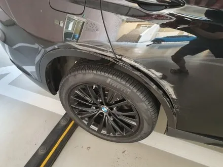 분당 판교 BMW X5 스크래치 복원 전문점 도어 휀다 판금도장 가니쉬 교체 정밀조색 컬러매칭 / 경기 성남