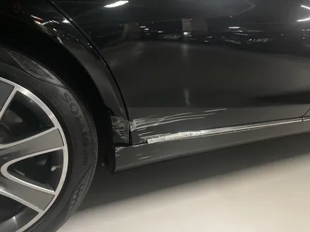 벤츠 S350 (조수석 후도어 펜더 스태프 판금 도색 ) 판교 자동차 외형복원 (백현동, 분당, 판교) / 경기 성남