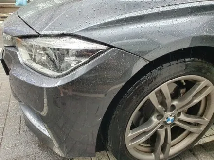 분당 판교 BMW 320D 범퍼 복원 전문점 대물 보험 피해자 앞범퍼 탈착 도장 완벽 복원 수입차 스크래치 수리 / 경기 성남