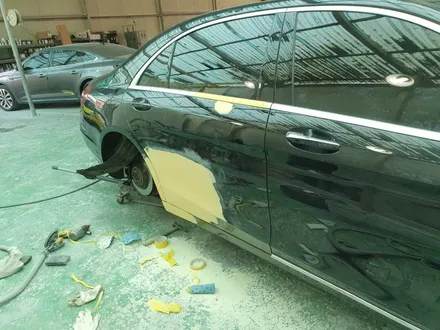 벤츠 S350 (조수석 후도어 펜더 스태프 판금 도색 ) 판교 자동차 외형복원 (백현동, 분당, 판교) / 경기 성남