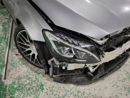 벤츠 C63 AMG (범퍼 보수 도색) 판교 자동차 외형복원 (백현동, 분당, 판교) / 경기 성남