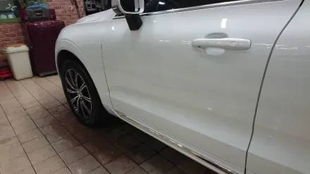 분당 자동차 찌그러짐 복원 볼보 XC60 도어 판금도색 수입차 전문수리 / 경기 성남