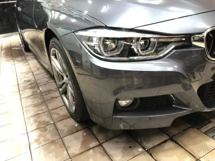 분당 판교 BMW 320D 범퍼 복원 전문점 대물 보험 피해자 앞범퍼 탈착 도장 완벽 복원 수입차 스크래치 수리 / 경기 성남
