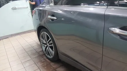 인피니티 Q50 (도어 팬더 판금 도색) 판교 자동차 외형복원 (백현동, 분당, 판교) / 경기 성남
