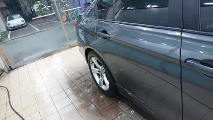 분당 BMW 수리 320D 도어 휀다 판금도색 복원 스크래치 완벽 제거 / 경기 성남