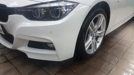 BMW 330i (범퍼 보수 도색) 판교 자동차 외형복원 (백현동, 분당, 판교) / 경기 성남
