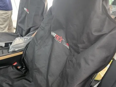 EV6 오로라블랙펄 루마버텍스900 썬팅 으로 시원하게