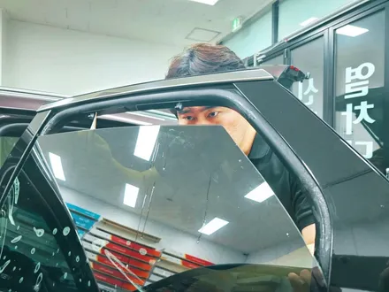 제네시스 GV70 바로사버건디 식빵등 루마버텍스 신차패키지 썬팅