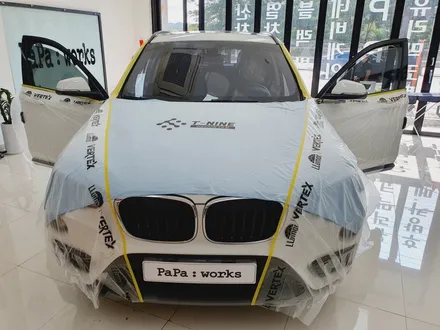 BMW X1 반사썬팅 재시공 티나인V1