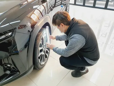 토레스 스페이스블랙 루마버텍스 썬팅 식빵등 C필러가니쉬 교체