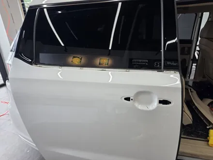 대전 전체 랩핑, 기아 3세대 카니발 하이리무진 SNC 크레용 전체 랩핑 및 애니가드 썬팅 시공 / 대전 서구