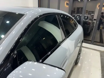 BMW 4시리즈 그란쿠페 신차패키지 솔라가드프리미엄 퀀텀 전면 19% 측후면 14% 썬루프 14% 시공 / 대전 서구