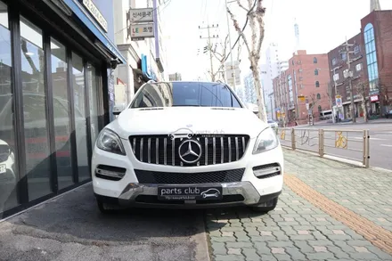 벤츠 W166 ML250 보험수리 ML63 AMG룩 앞범퍼로 교체 / 서울 양천