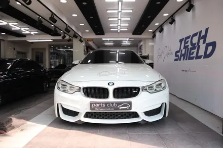 BMW F82 M4 V타입 카본 트렁크 스포일러 장착 이미지 사진 / 서울 양천