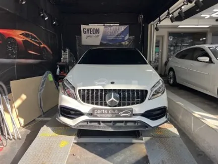 벤츠 W176 A45 AMG 앞범퍼 카본 카나드윙 교체 / 서울 양천