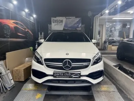 벤츠 W176 A45 AMG 카나드윙 부러짐 교체 수리 센터 / 서울 양천 신정동
