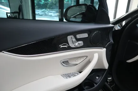 [파츠클럽] 벤츠 W213 E250 실내 인테리어 카본 랩핑으로 꾸미기 / 서울 양천