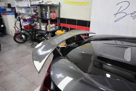 BMW i8 로드스터 카본 윙스포일러 장착 가능한 튜닝샵 / 서울 양천