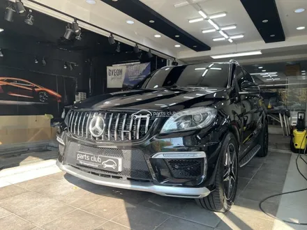 벤츠 ML350 앞범퍼 헤드라이트 사고 ML63 AMG 바디킷 보험처리 / 서울 양천 신정동