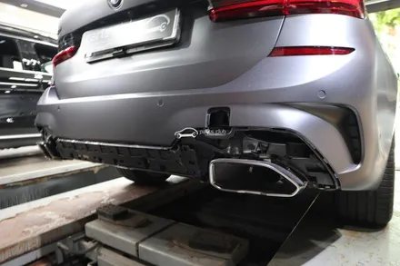 BMW G21 m340i 투어링 리얼카본으로 풀 바디킷 (프론트립, 스포일러, 사이드미러커버, 그릴) / 서울 양천