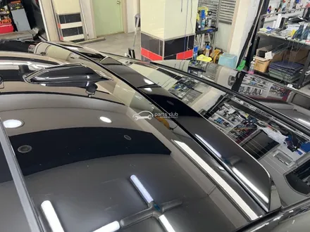 BMW G70 740i 유광블랙 익스테리어 풀 바디킷 (프론트립, 사이드스컷, 디퓨져, 머플러팁, 스포일러) / 서울 양천 신정동