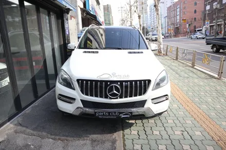 벤츠 W166 ML250 보험수리 ML63 AMG룩 앞범퍼로 교체 / 서울 양천