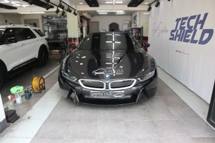 BMW i8 로드스터 카본 윙스포일러 장착 가능한 튜닝샵 / 서울 양천