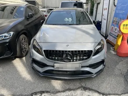 벤츠 W176 A45 AMG 뒷범퍼 사고 카본 디퓨져 교체 랩핑 재시공 보험처리 / 서울 양천