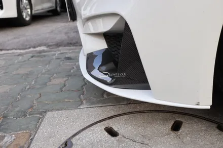 [파츠클럽] BMW F82 M4 퍼포먼스 프론트립 에어뎀 장착 / 서울 양천 신정동