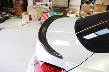 [파츠클럽] BMW 6시리즈 F06 640d 3D디자인 카본 스포일러 장착 :: 자동차용품 쇼핑몰 / 서울 양천 신정동