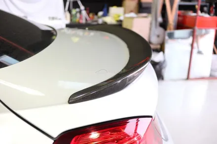 [파츠클럽] BMW 6시리즈 F06 640d 3D디자인 카본 스포일러 장착 :: 자동차용품 쇼핑몰 / 서울 양천 신정동