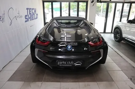 BMW i8 로드스터 카본 윙스포일러 장착 가능한 튜닝샵 / 서울 양천