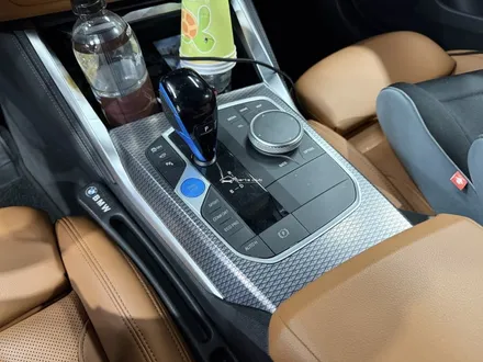BMW G26 i4 크리스탈 기어봉 교체 & M타입 유광블랙 키드니 그릴 장착 / 서울 양천 신정동