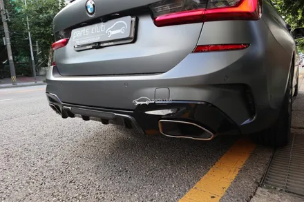 BMW G21 m340i 투어링 리얼카본으로 풀 바디킷 (프론트립, 스포일러, 사이드미러커버, 그릴) / 서울 양천