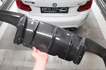 [파츠클럽] BMW F87 M2 뒷범퍼 사고 퍼포먼스 카본 디퓨져 교체 / 서울 양천